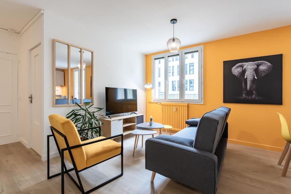 Appartement Renove Pour 6 Avec Parking 维勒班 外观 照片
