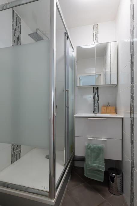 Appartement Renove Pour 6 Avec Parking 维勒班 外观 照片